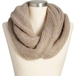 NEW Old Navy Sweater Knit Infinity Scarf